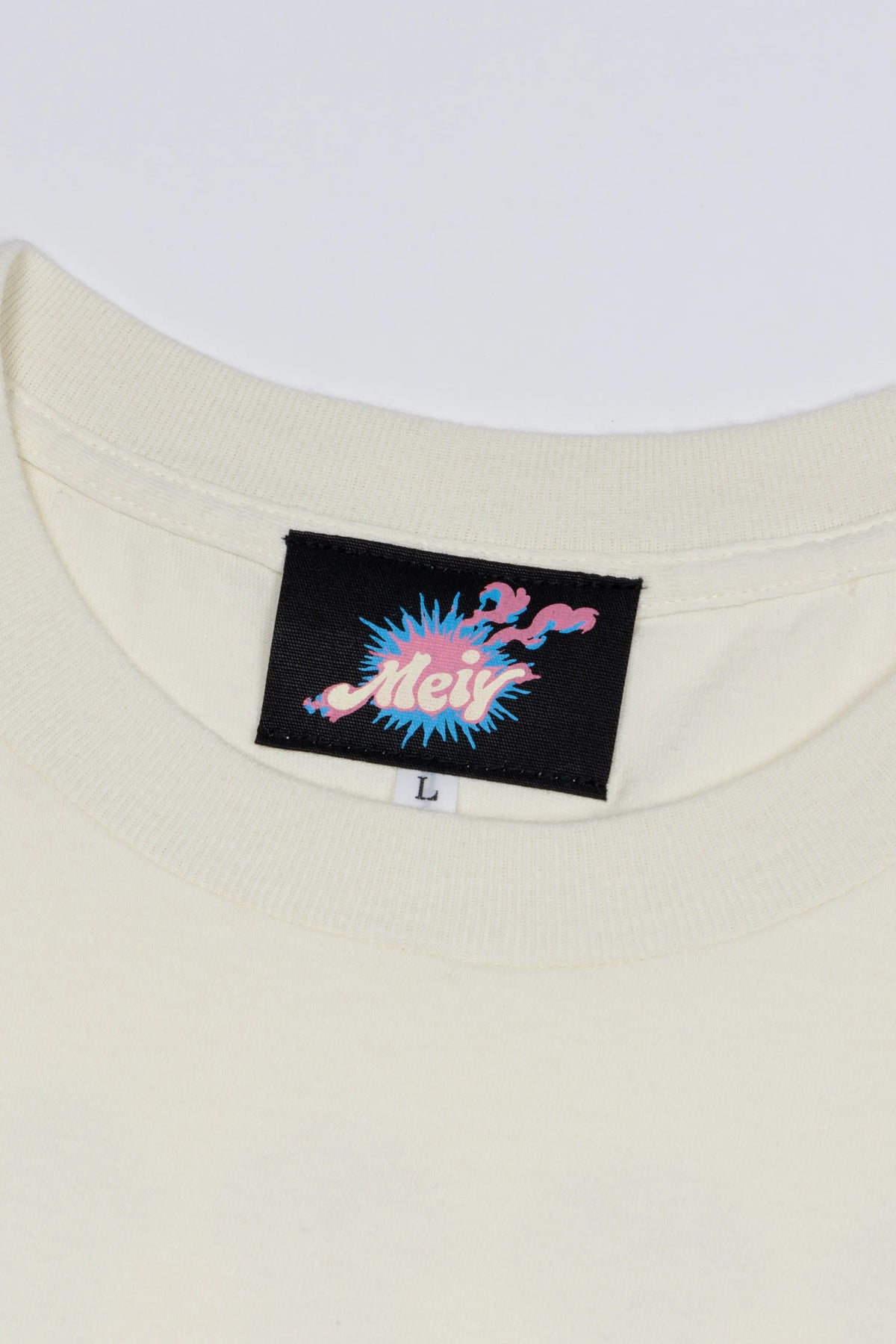 Meiy GWTF Tシャツ / オフホワイト